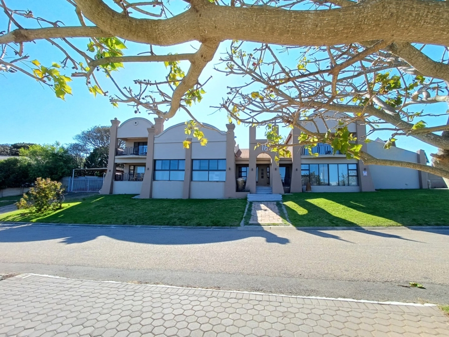 8 Bedroom Property for Sale in Dana Bay Western Cape